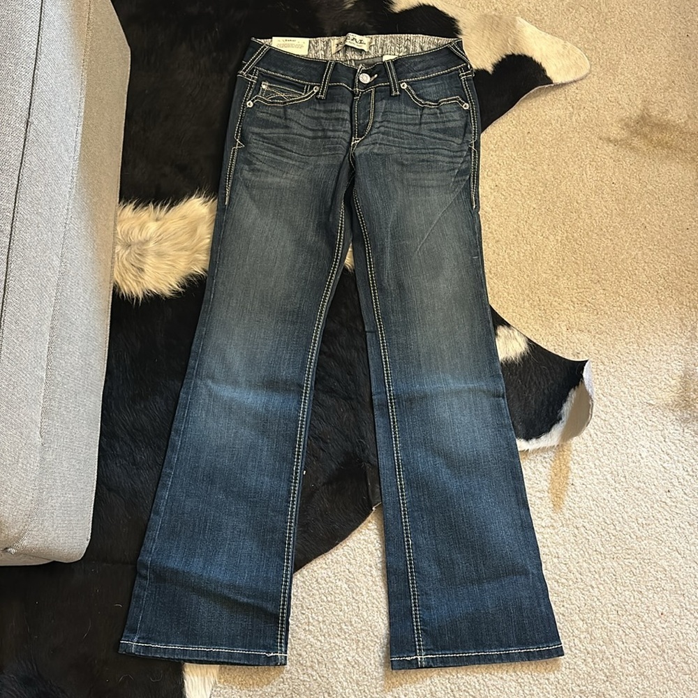 NWT Ariat bootcut Jeans 28s - Picture 3 of 4